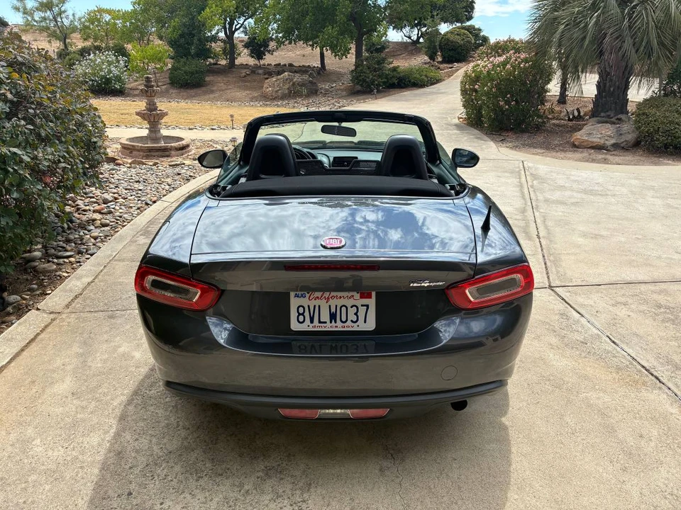 2017 Fiat 124 Spider - Image 6 of 23