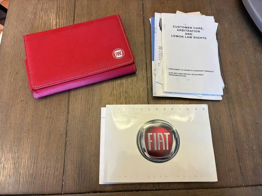 2017 Fiat 124 Spider - Image 21 of 23