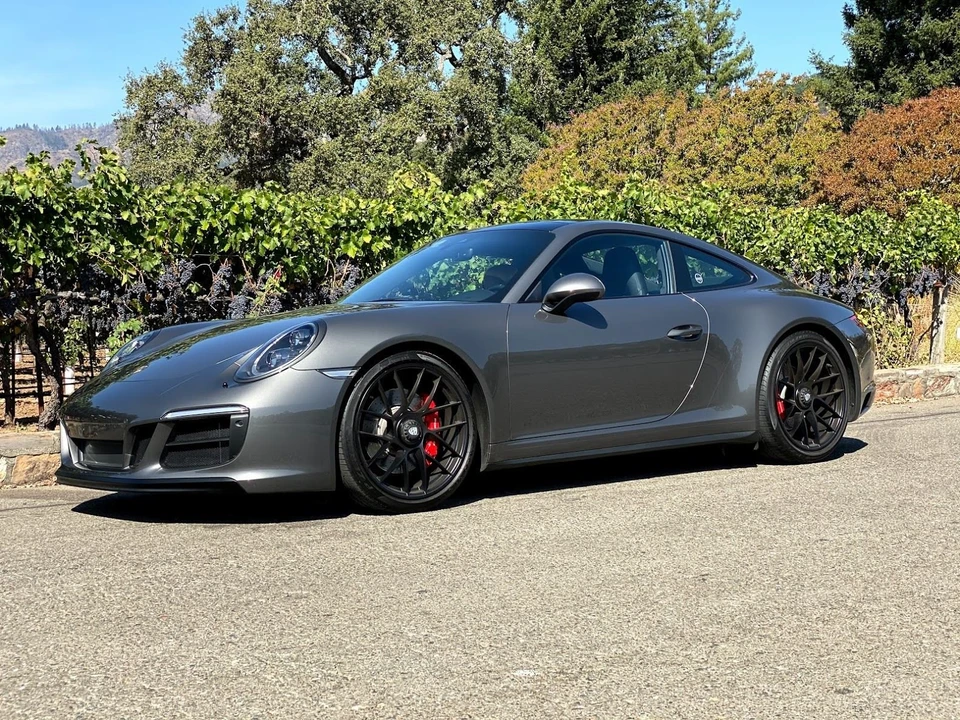 2017 Porsche 991 Carrera GTS - Image 2 of 3