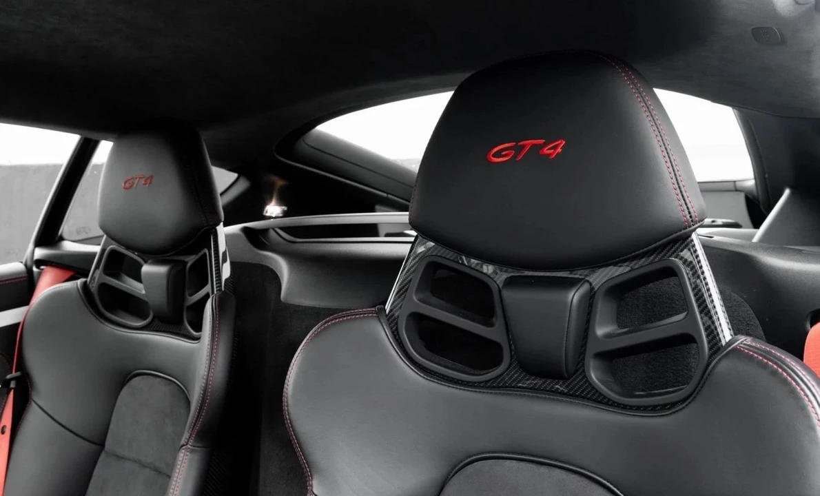 2020 Porsche 718 Cayman GT4 - Image 4 of 5