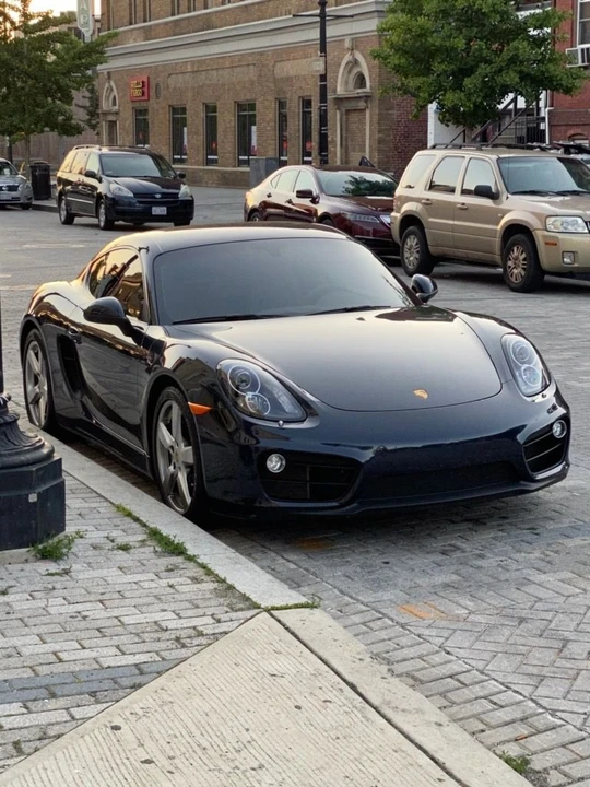 2015 Porsche 981 Cayman - Image 5 of 9