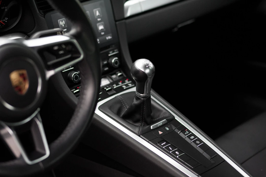 2017 Porsche 991 Carrera - Image 11 of 14