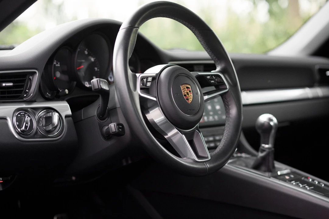 2017 Porsche 991 Carrera - Image 8 of 14
