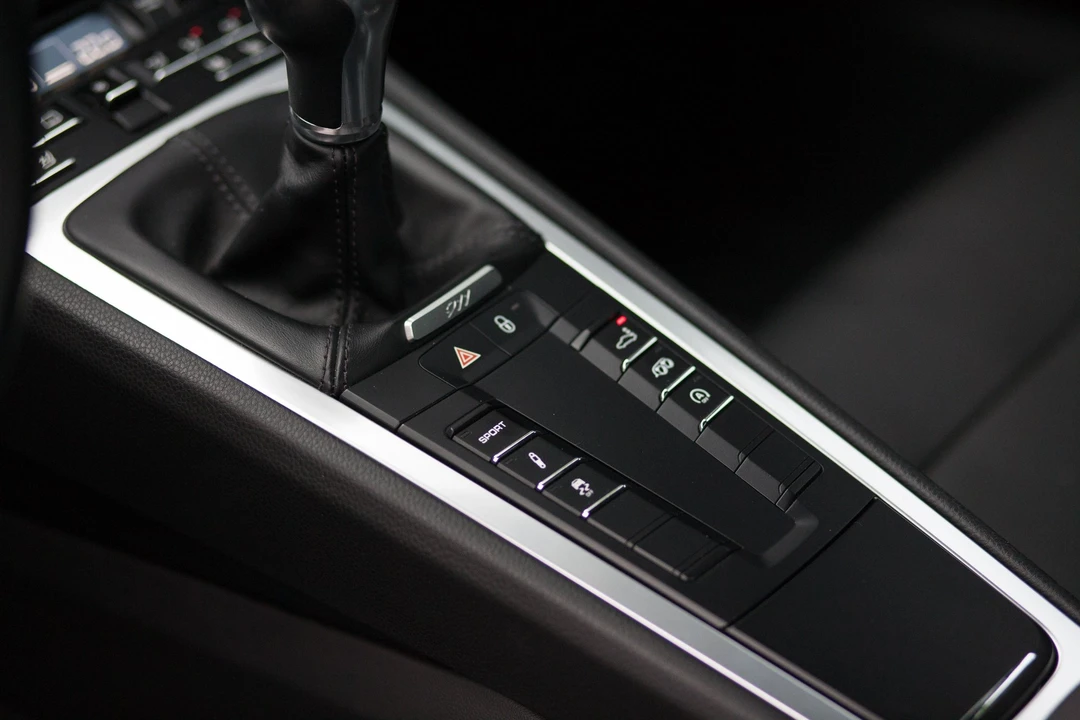 2017 Porsche 991 Carrera - Image 12 of 14