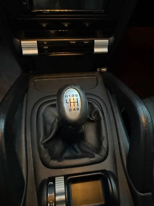 2005 Porsche 955/957 Cayenne - Image 2 of 10