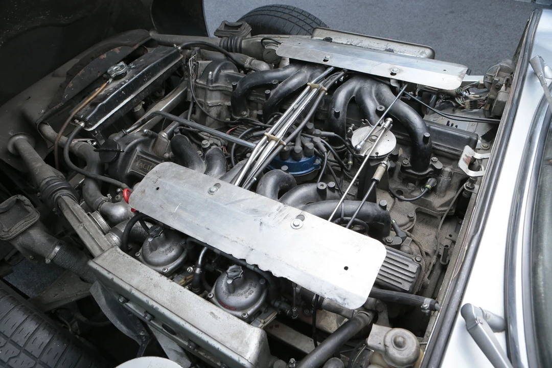 1972 Jaguar E-Type Series 3 V12 - Image 2 of 4