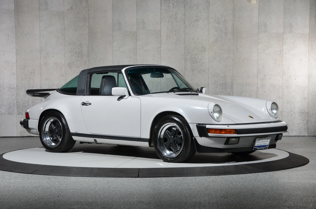 1986 Porsche 911 Carrera 3.2 - Image 8 of 31