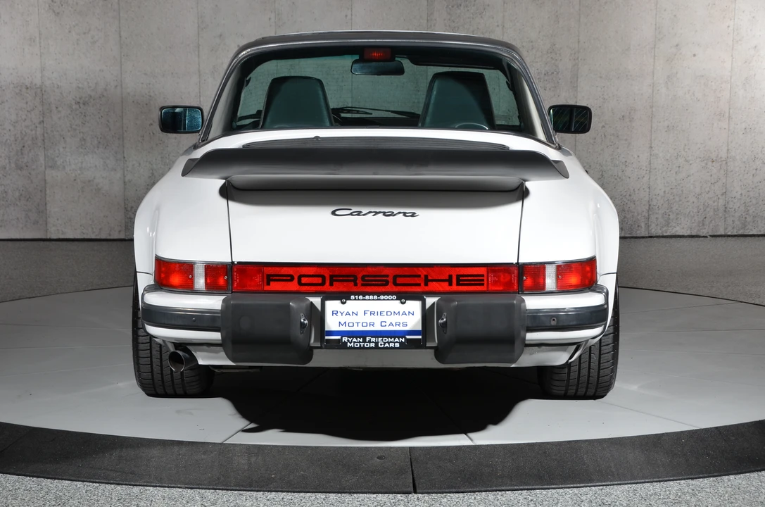 1986 Porsche 911 Carrera 3.2 - Image 6 of 31