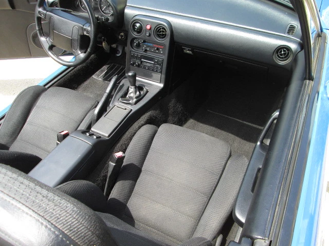 1990 Mazda NA MX-5 Miata - Image 26 of 31
