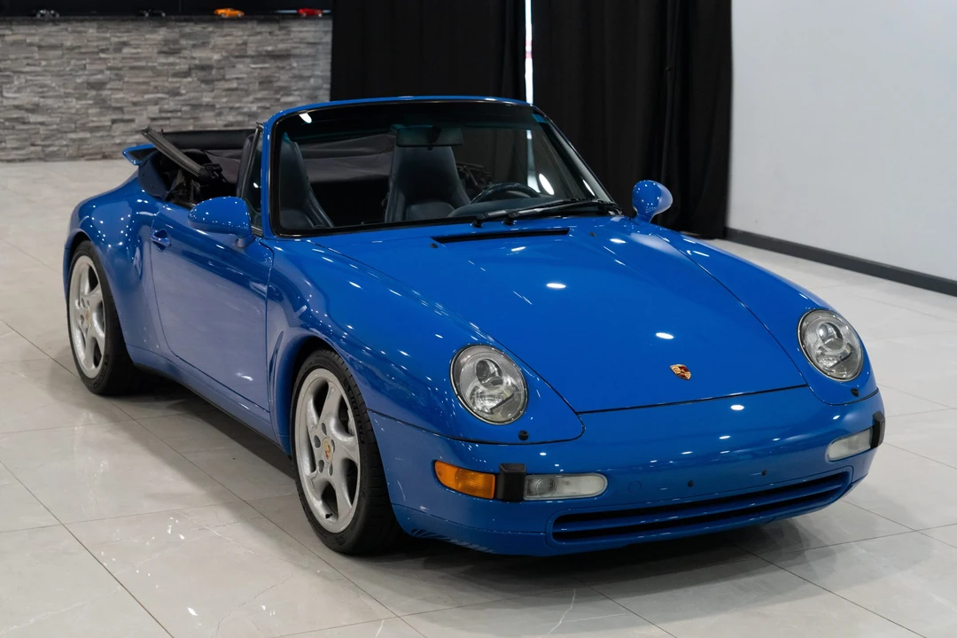 1997 Porsche 993 Carrera 4 - Image 26 of 31