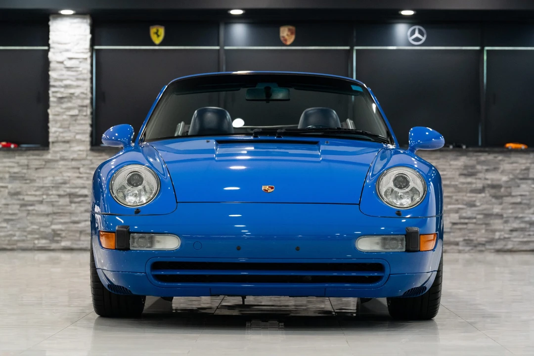 1997 Porsche 993 Carrera 4 - Image 21 of 31