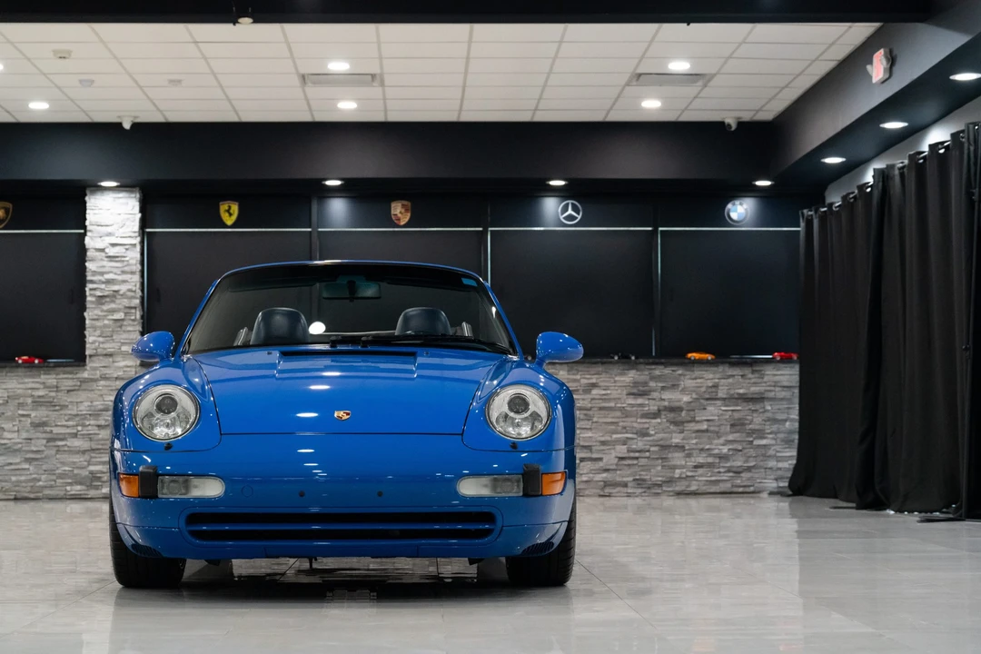 1997 Porsche 993 Carrera 4 - Image 17 of 31