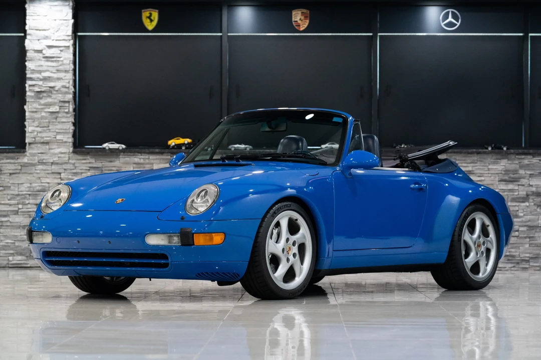1997 Porsche 993 Carrera 4 - Image 9 of 31
