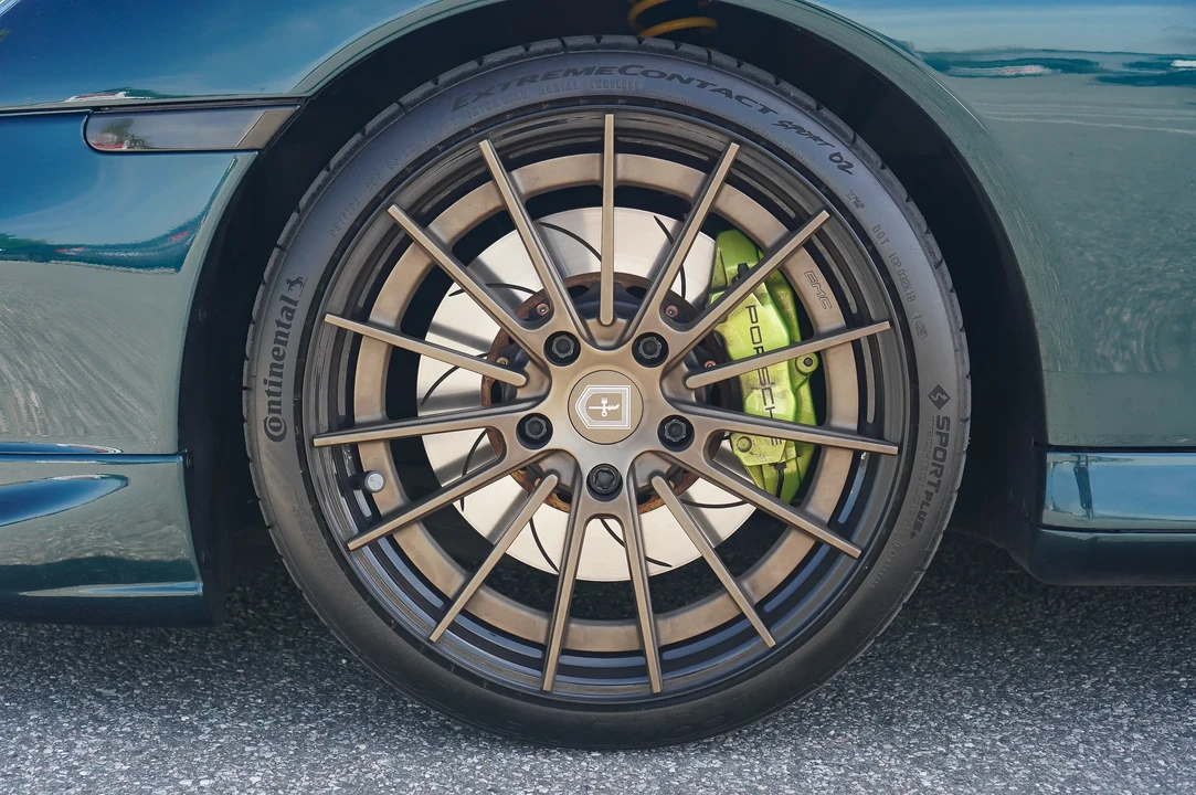 2004 Porsche 996 Turbo - Image 16 of 31