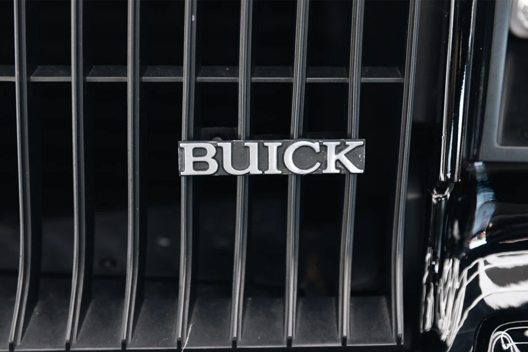1987 Buick Grand National - Image 28 of 31