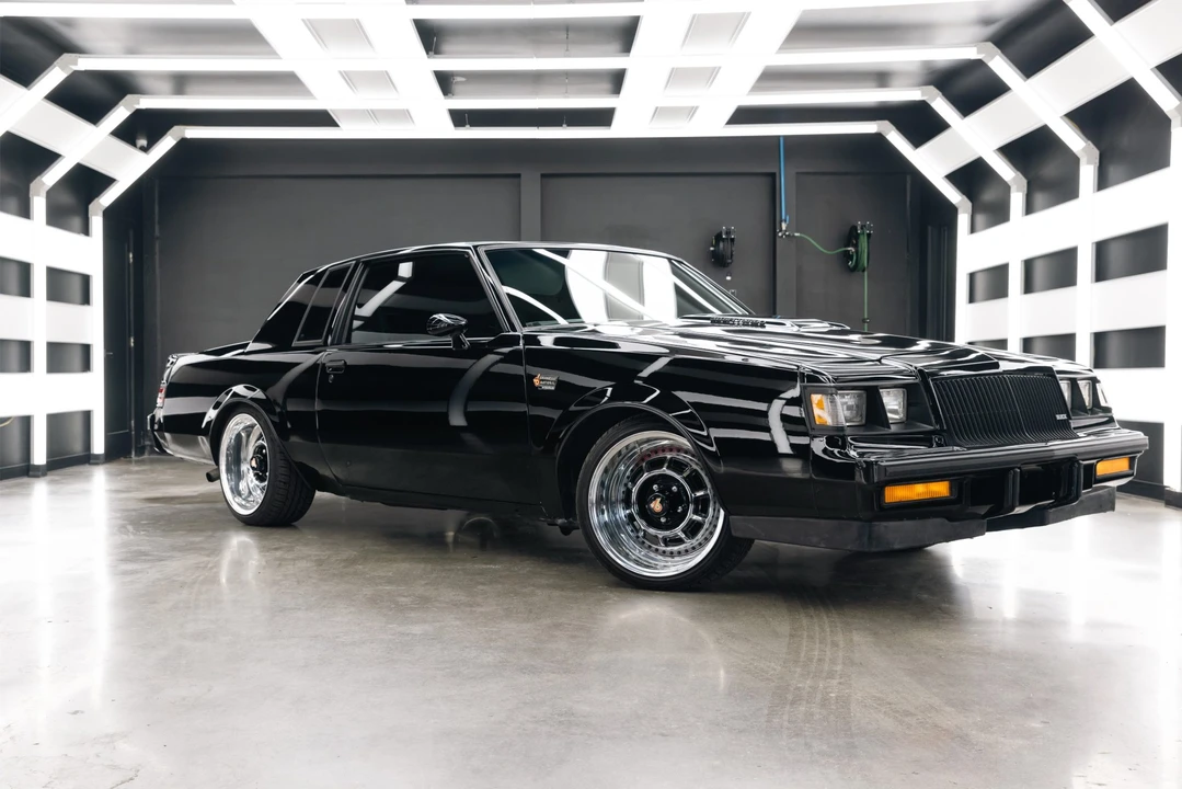 1987 Buick Grand National - Image 2 of 31