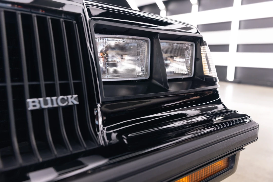 1987 Buick Grand National - Image 27 of 31