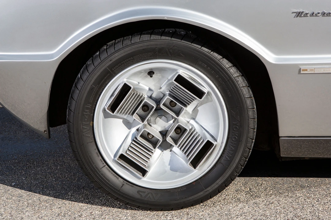 Maserati Bora - Image 28 of 31