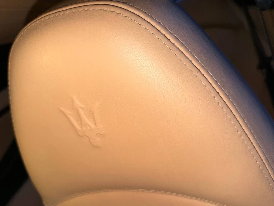 2004 Maserati Coupe - Image 15 of 16