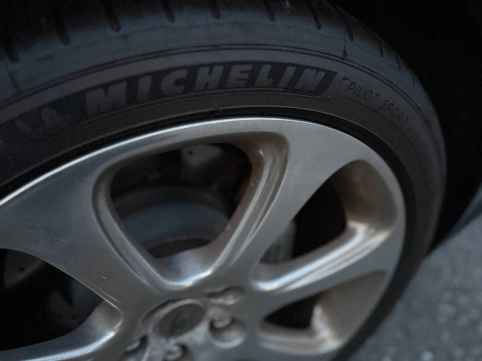 2004 Maserati Coupe - Image 11 of 16