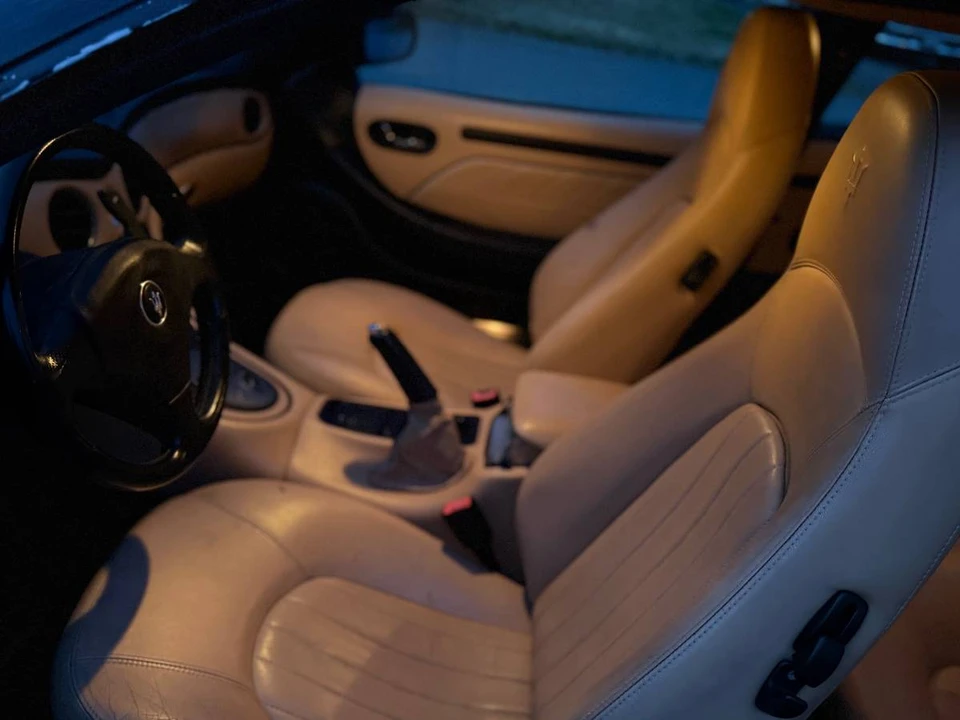 2004 Maserati Coupe - Image 12 of 16