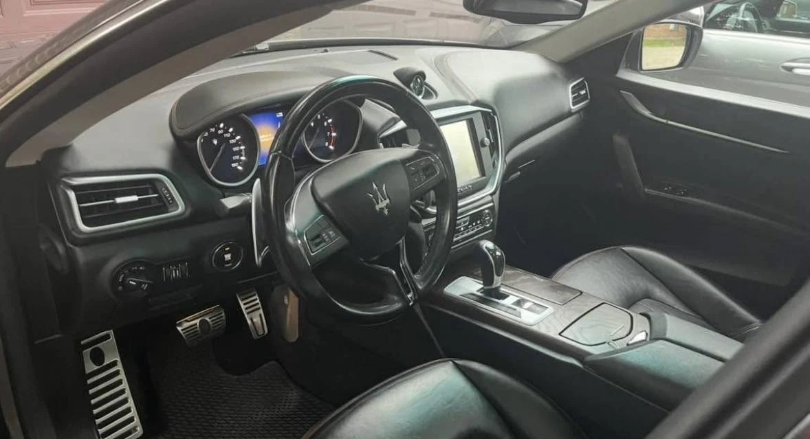 2016 Maserati Ghibli 3rd Gen - Image 5 of 10