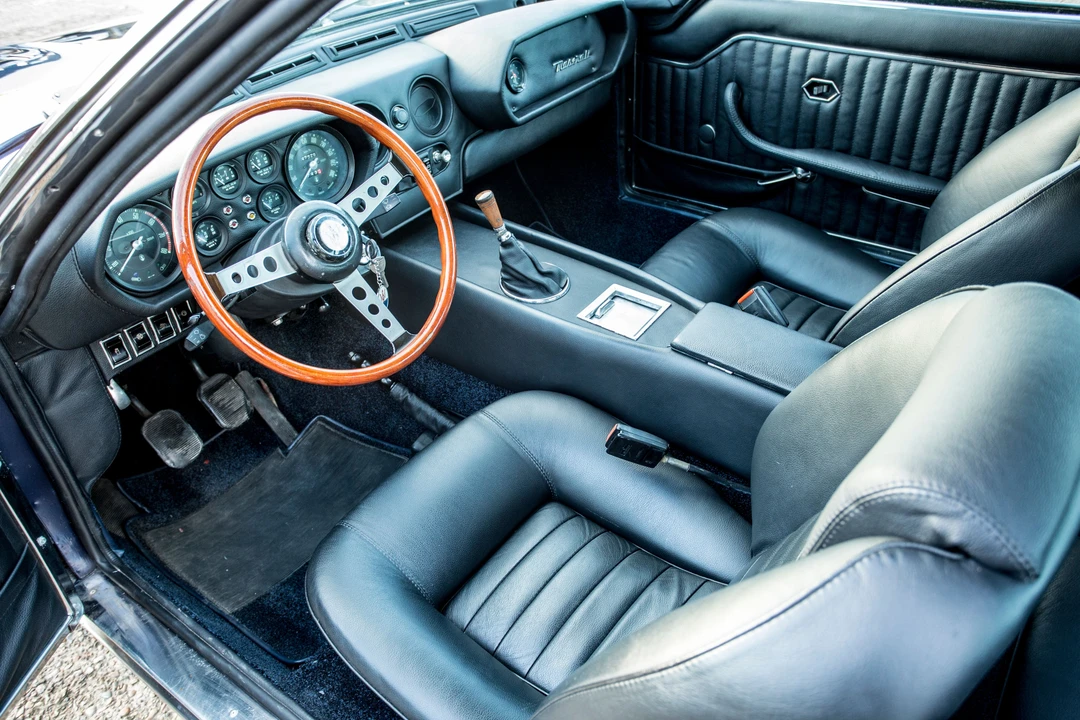 4700 Maserati Indy - Image 11 of 26