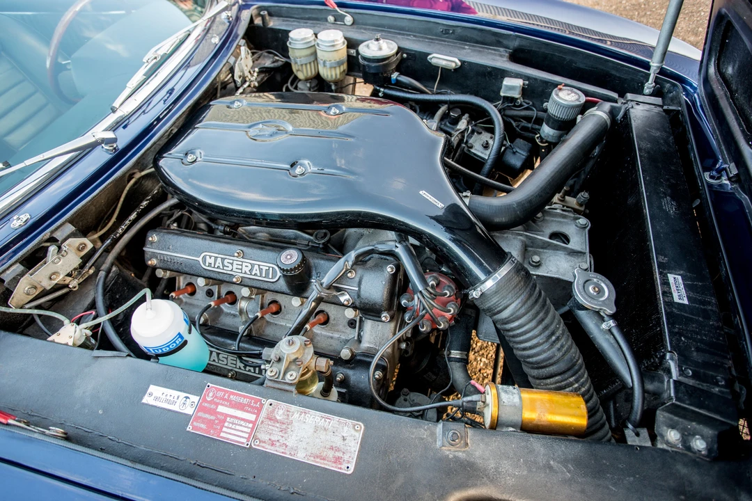4700 Maserati Indy - Image 17 of 26