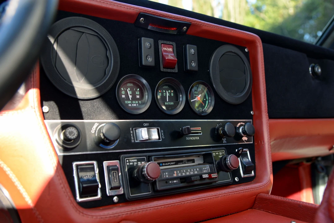 Maserati Khamsin - Image 18 of 23