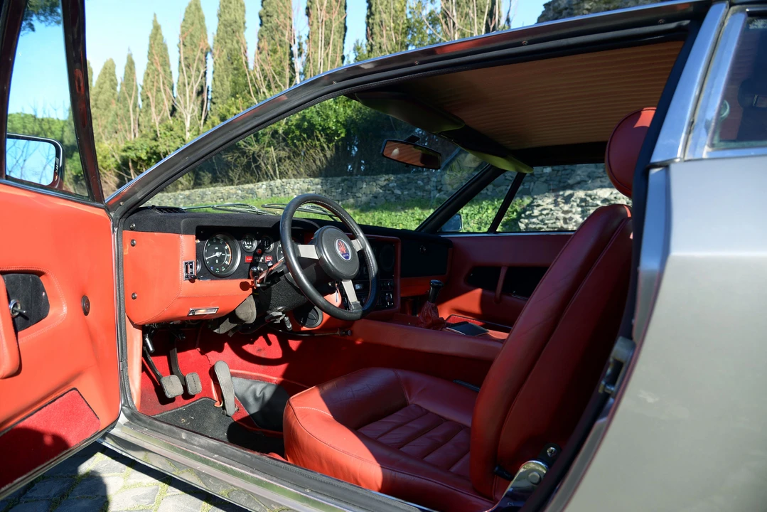 Maserati Khamsin - Image 15 of 23