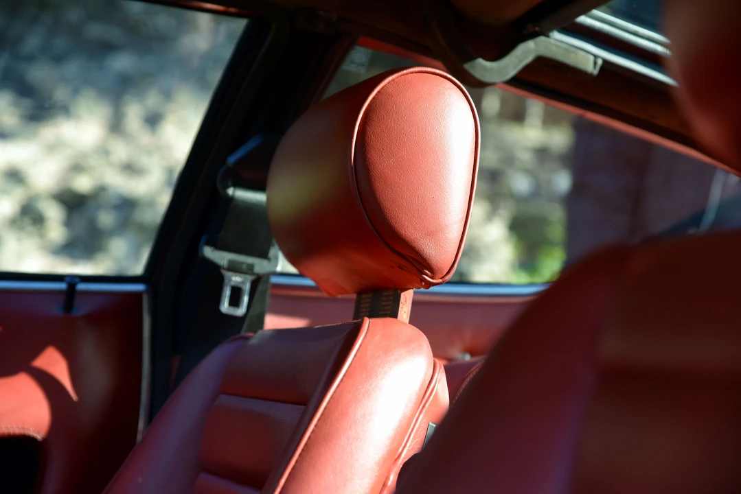 Maserati Khamsin - Image 19 of 23