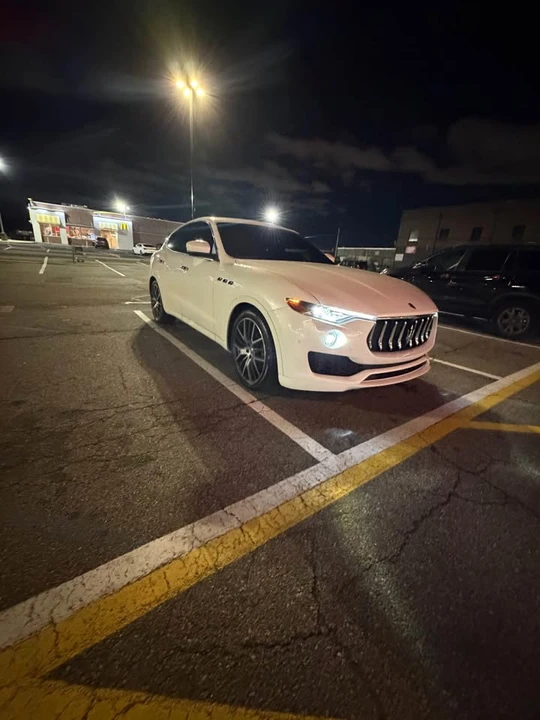 2021 Maserati Levante - Image 6 of 7