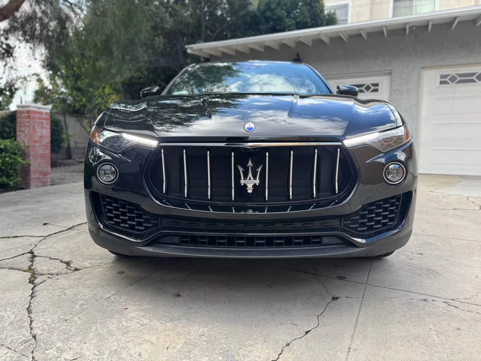 2017 Maserati Levante - Image 6 of 10