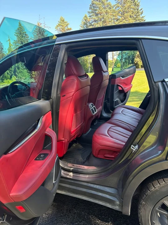 2018 Maserati Levante - Image 5 of 10