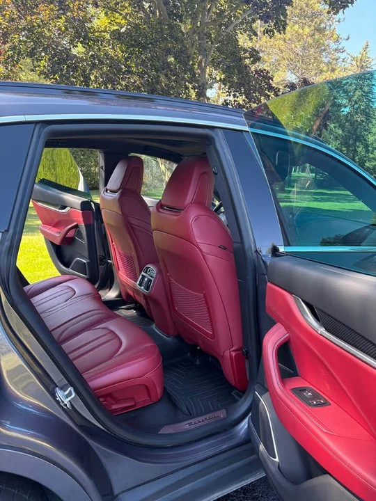 2018 Maserati Levante - Image 3 of 10