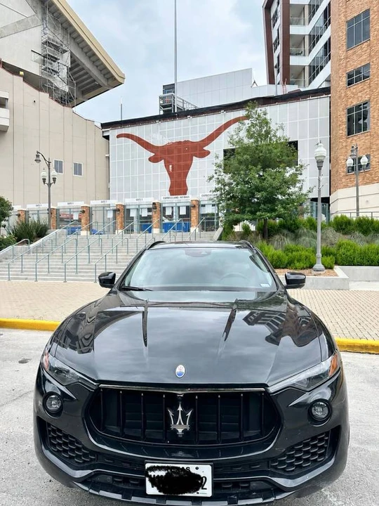 2021 Maserati Levante - Image 5 of 8