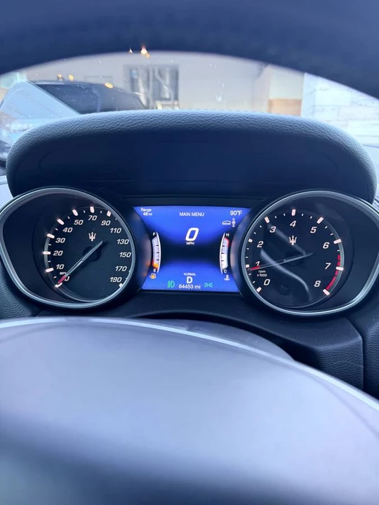 2019 Maserati Levante - Image 7 of 13