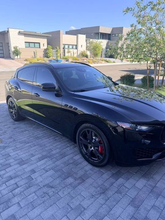 2019 Maserati Levante - Image 2 of 13