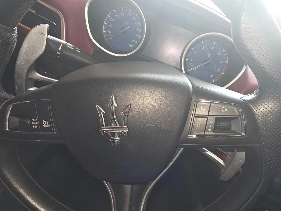 2017 Maserati Ghibli 3rd Gen - Image 5 of 9