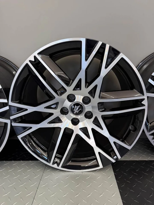2023 Maserati MC20 Cielo - Image 3 of 5