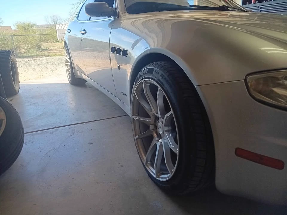 Maserati Quattroporte - Image 6 of 6