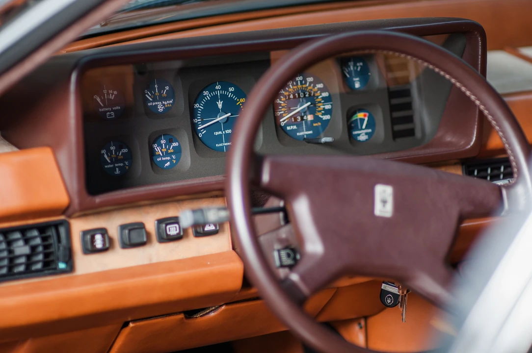 Maserati Quattroporte 3rd Gen - Image 9 of 21
