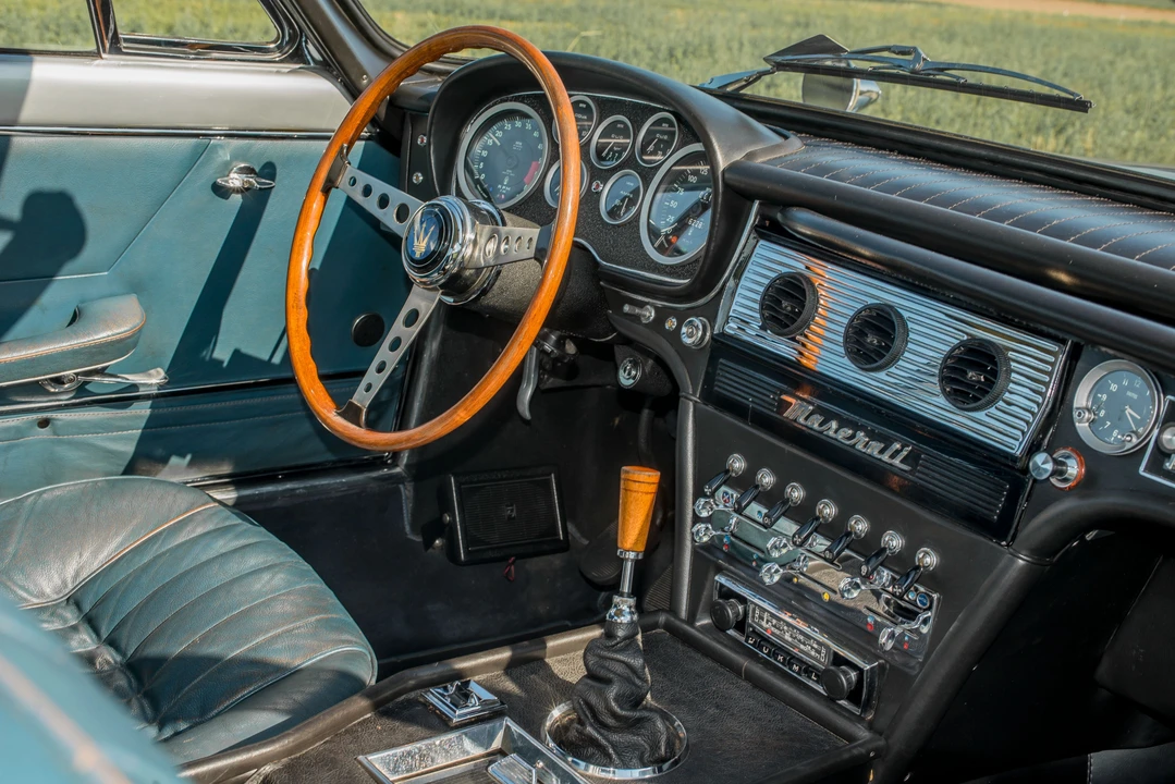 Maserati Sebring - Image 17 of 18