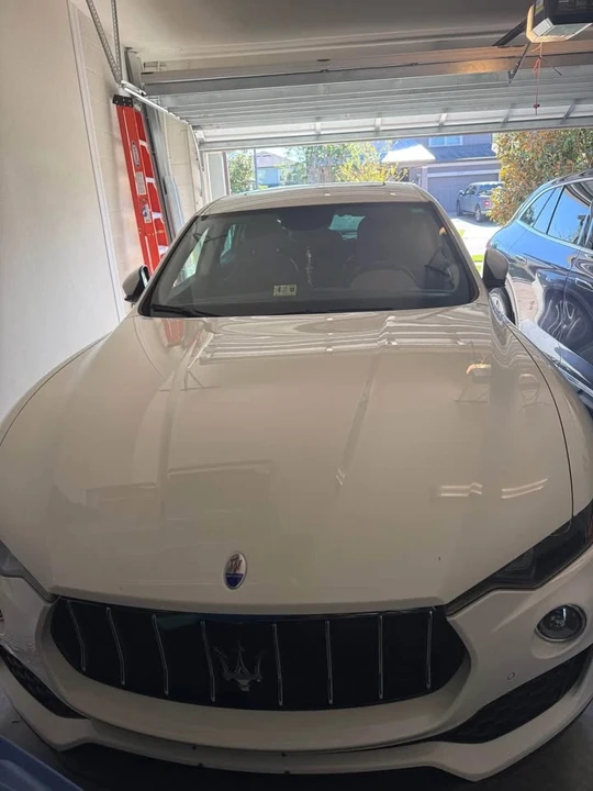 2017 Maserati Levante - Image 2 of 9