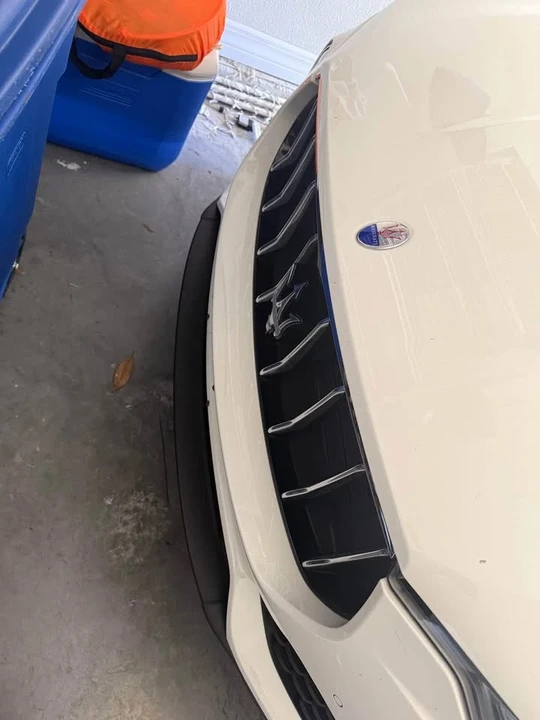 2017 Maserati Levante - Image 4 of 9