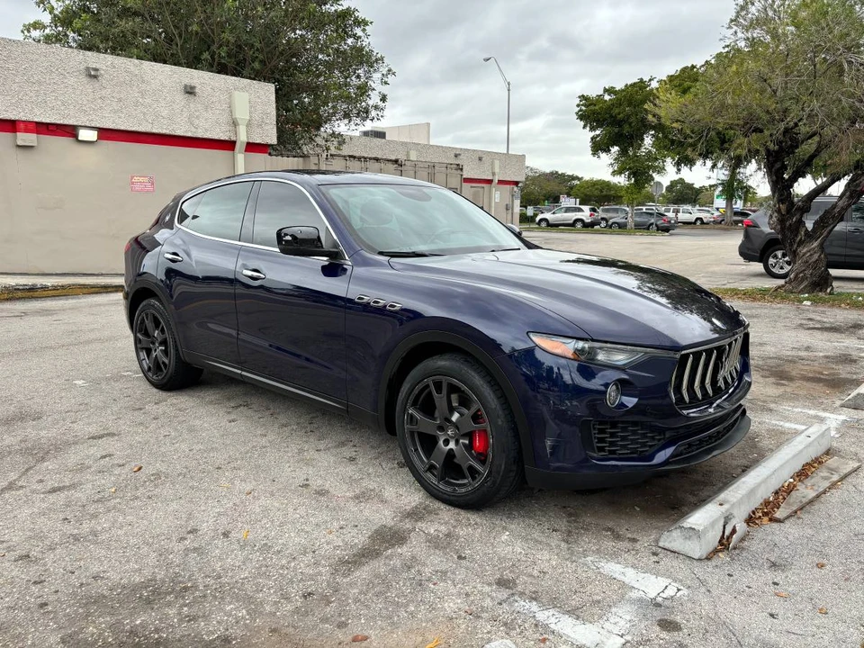 2018 Maserati Levante - Image 4 of 9