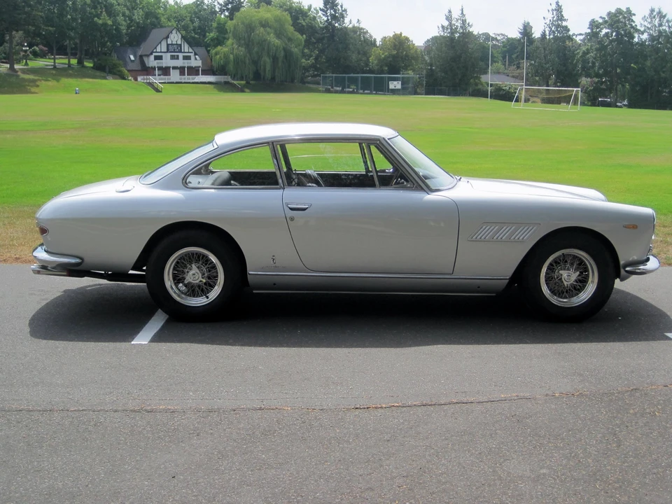 1964 Ferrari 330 GT 2+2 - Image 6 of 31
