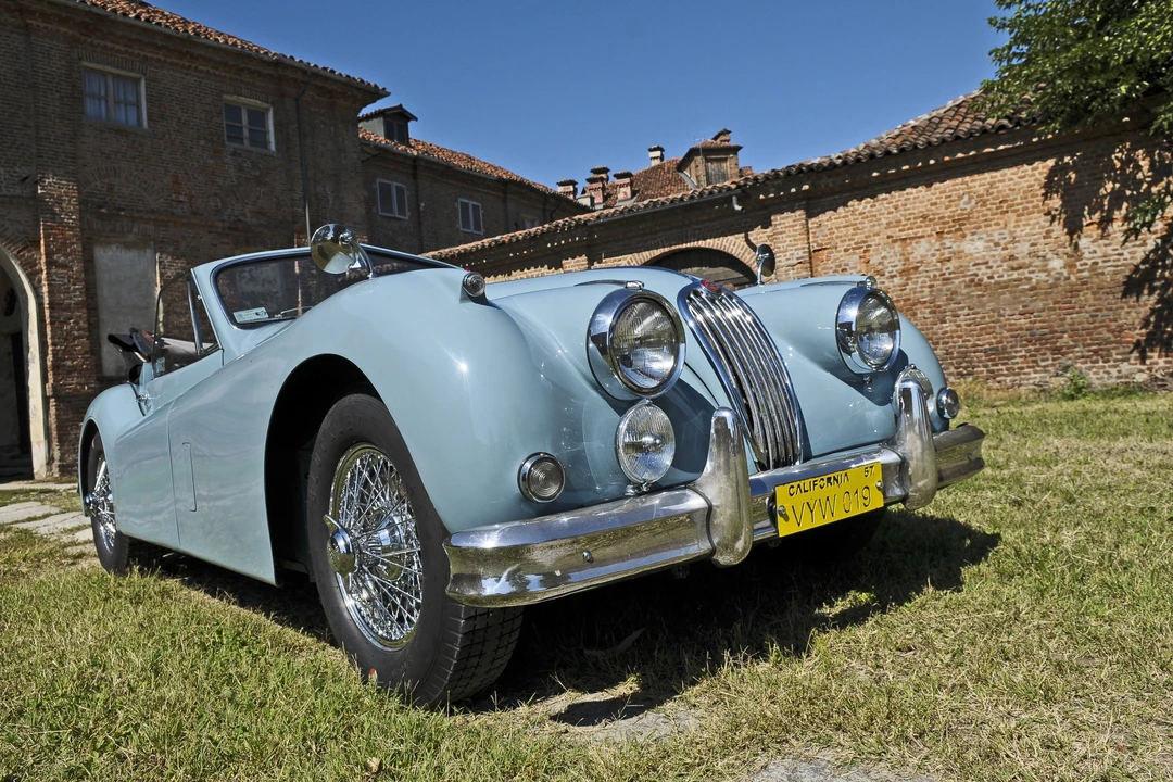 1955 Jaguar XK140 DHC Drophead - Image 8 of 30