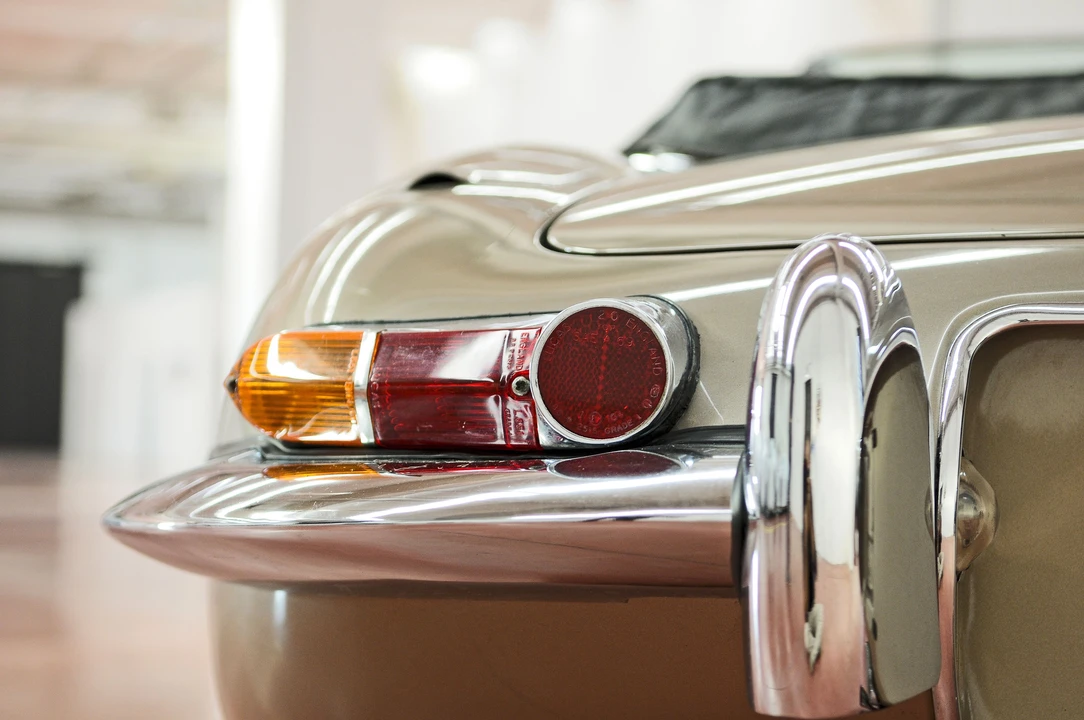 1965 Jaguar E-Type Series 1 - Image 10 of 26