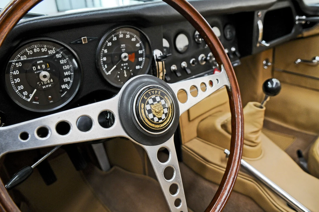 1965 Jaguar E-Type Series 1 - Image 12 of 26